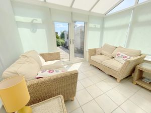 Heath Road- click for photo gallery